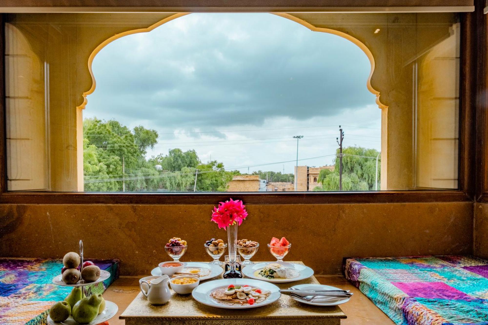 Hotel Rupal Residency Jaisalmer Esterno foto